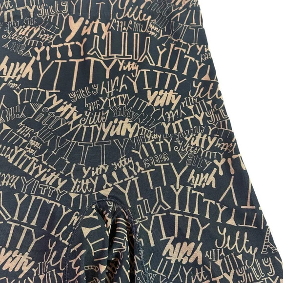 Yitty by Fabletics Lizzo Mesh Me Smoothing High Waist Shorts Logo Size Medium - Picture 8 of 10